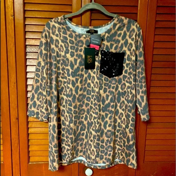 NWT BOUTIQUE TOP - Picture 2 of 6